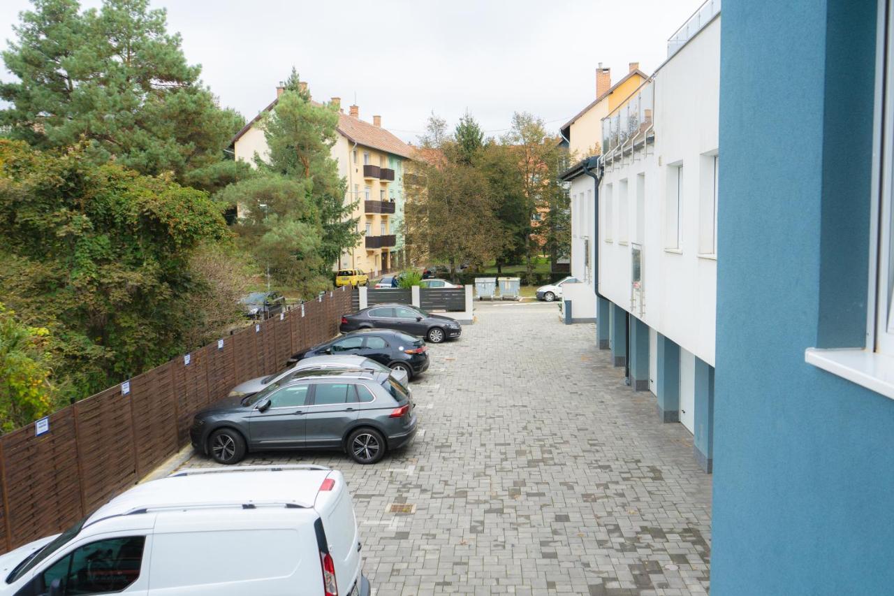 Harmony Apartments Sárvár Extérieur photo