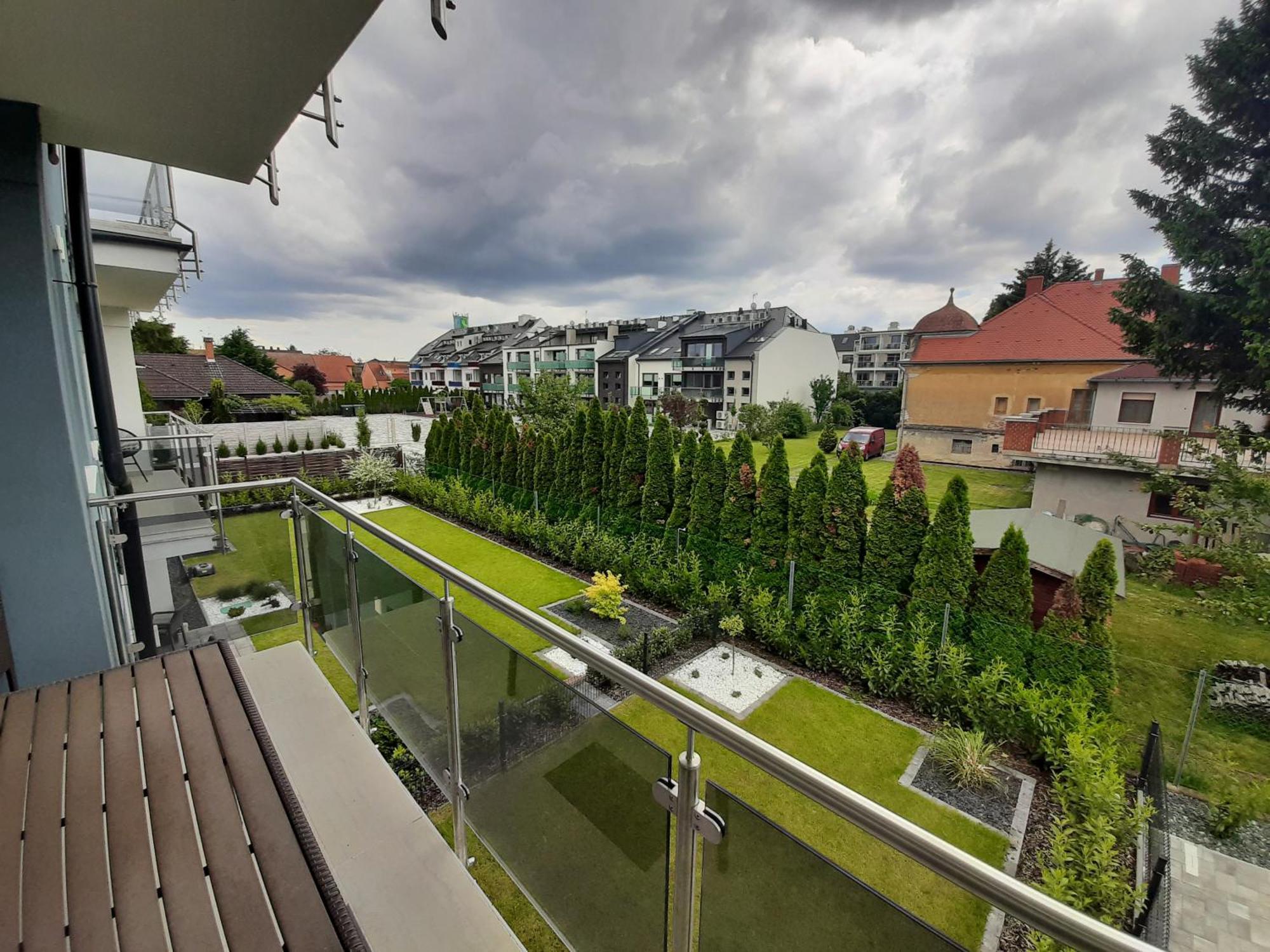 Harmony Apartments Sárvár Extérieur photo